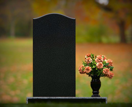 Serpentine-Top Single Upright Memorial